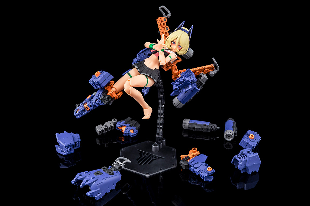 Megami Device - Buster Doll Tank Midnight Fang 1/1