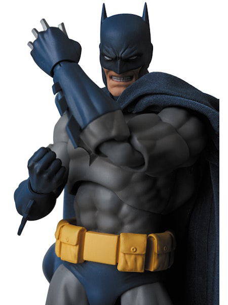 Mafex - 105 Batman - Batman: Hush