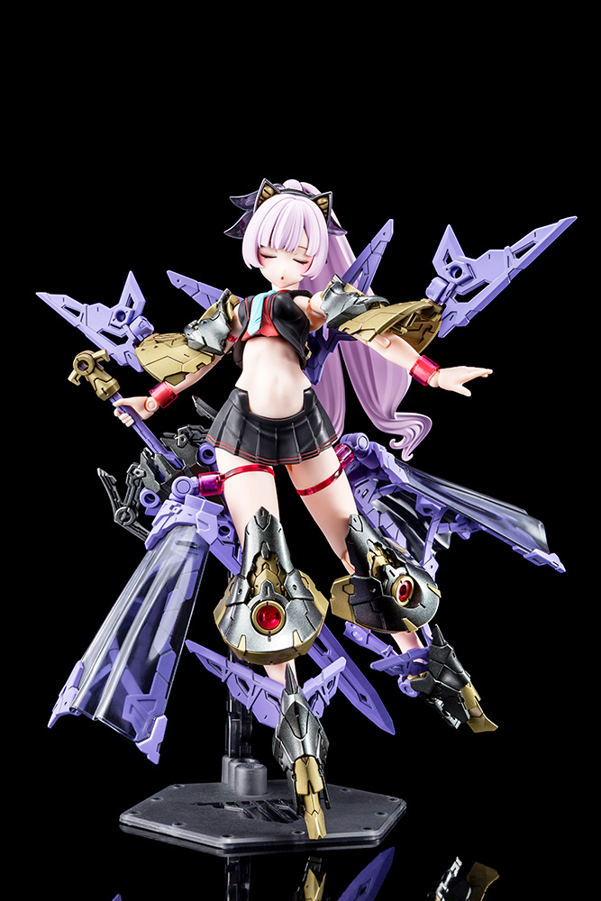 Megami Device - Buster Doll Paladin Darkness Claw 1/1