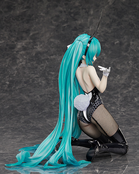 Hatsune Miku: Bunny Ver. / Art By SanMuYYB - Character Vocal Series 01: Hatsune Miku 1/4