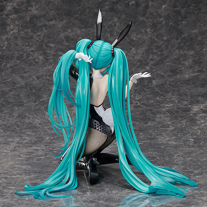 Hatsune Miku: Bunny Ver. / Art By SanMuYYB - Character Vocal Series 01: Hatsune Miku 1/4