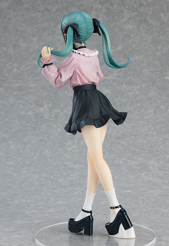 Pop Up Parade - Hatsune Miku: The Vampire Ver. L - Character Vocal Series 01: Hatsune Miku
