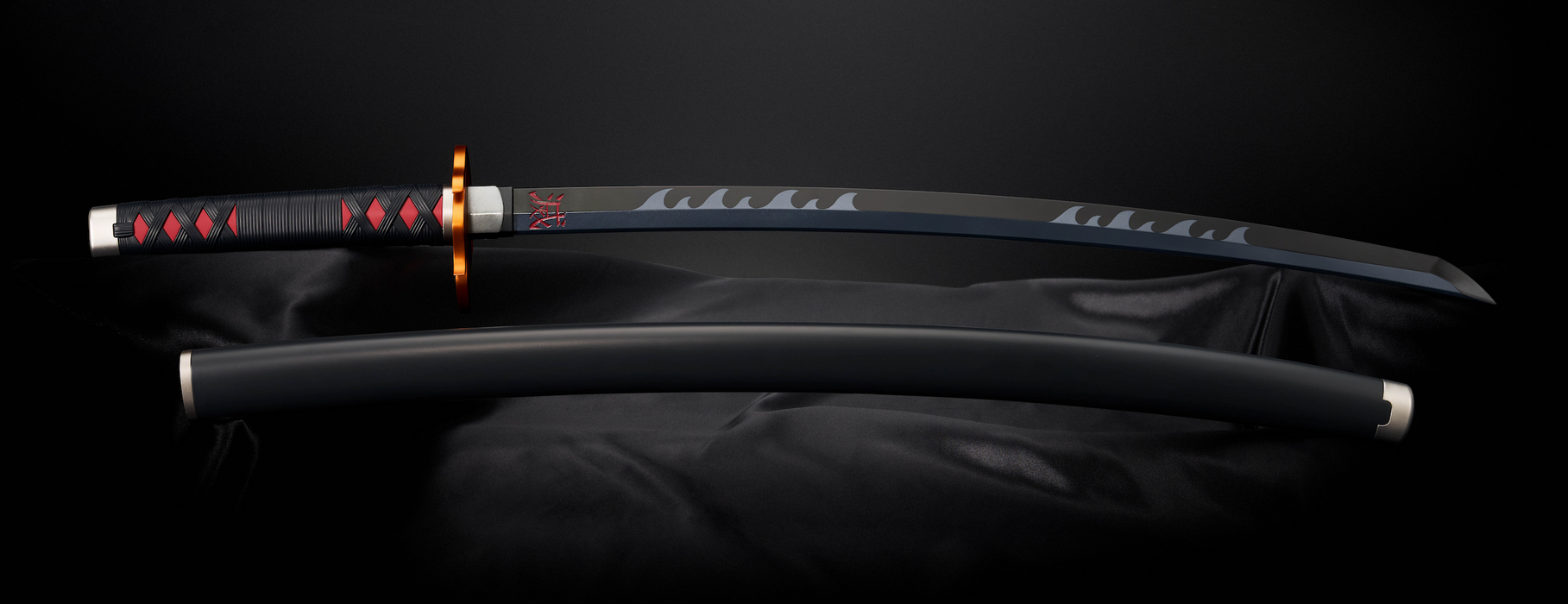 Proplica - Nichirin Sword (Tanjiro Kamado) Kyojuro Rengoku's Sword Guard Ver. - Demon Slayer: Kimetsu No Yaiba