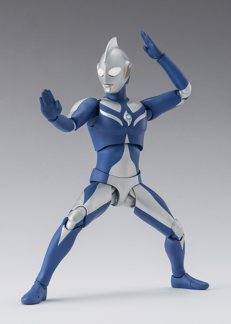 S.H.Figuarts - Ultraman Cosmos Luna Mode - Ultraman Cosmos
