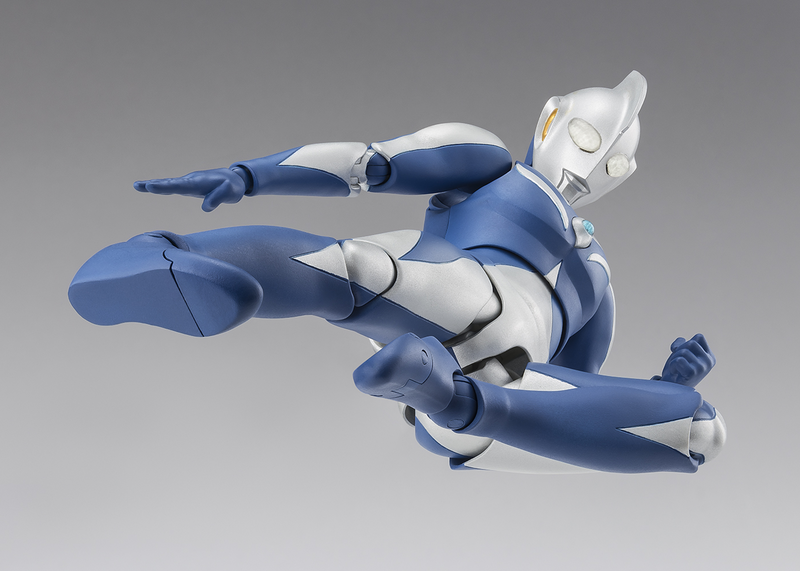 S.H.Figuarts - Ultraman Cosmos Luna Mode - Ultraman Cosmos