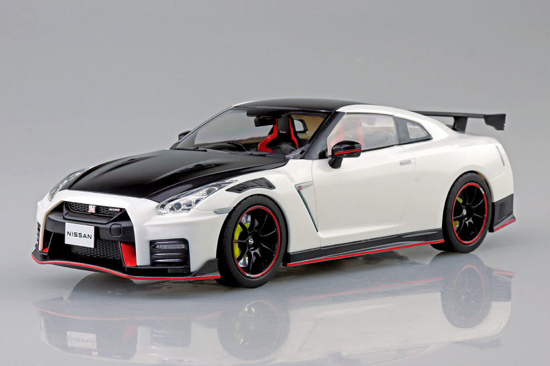 Snap Car 02-BW R35 Nissan GT-R NISMO Special Edition 2022 (Brilliant White Pearl) 1/24