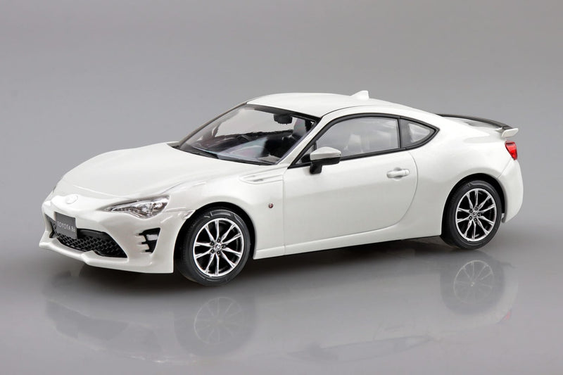 Snap Kit 08-CW Toyota 86 (Crystal White Pearl) 1/32