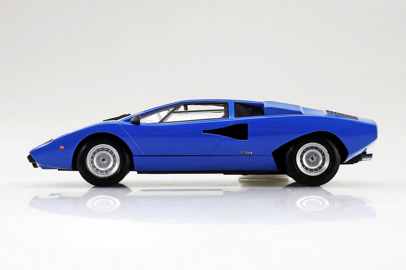 Snap Kit 20-E Lamborghini Countach LP400(Blue) 1/32