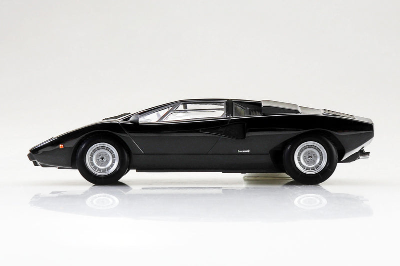 Snap Kit 20-F Lamborghini Countach LP400(Black) 1/32