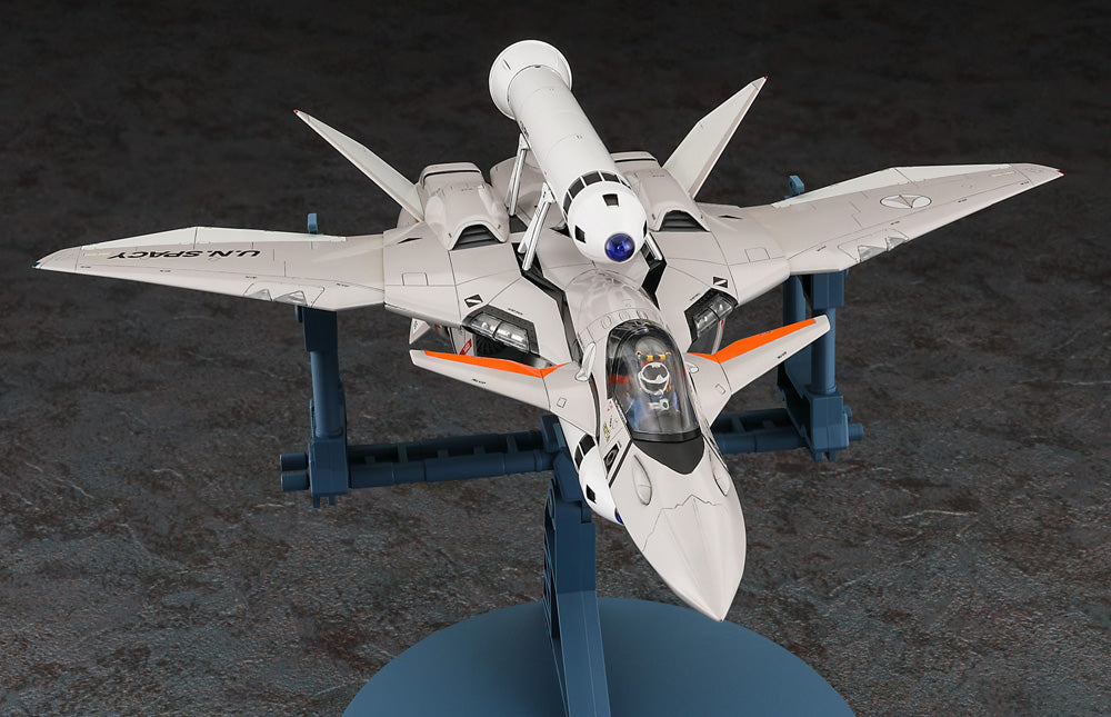 VF-11B Thunderbolt W/Rocket Booster - Macross Plus 1/72