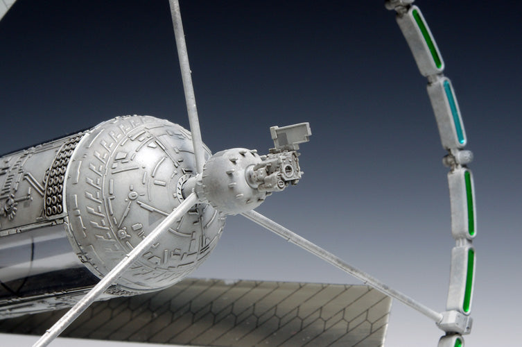 Wave - Space Settlement Model Kit