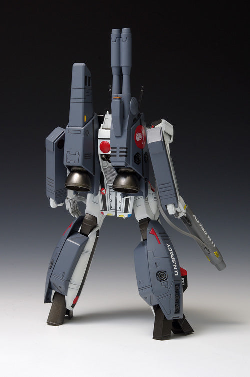 VF-1S Strike Valkyrie Battroid (Hikaru Ichijo) 1/100