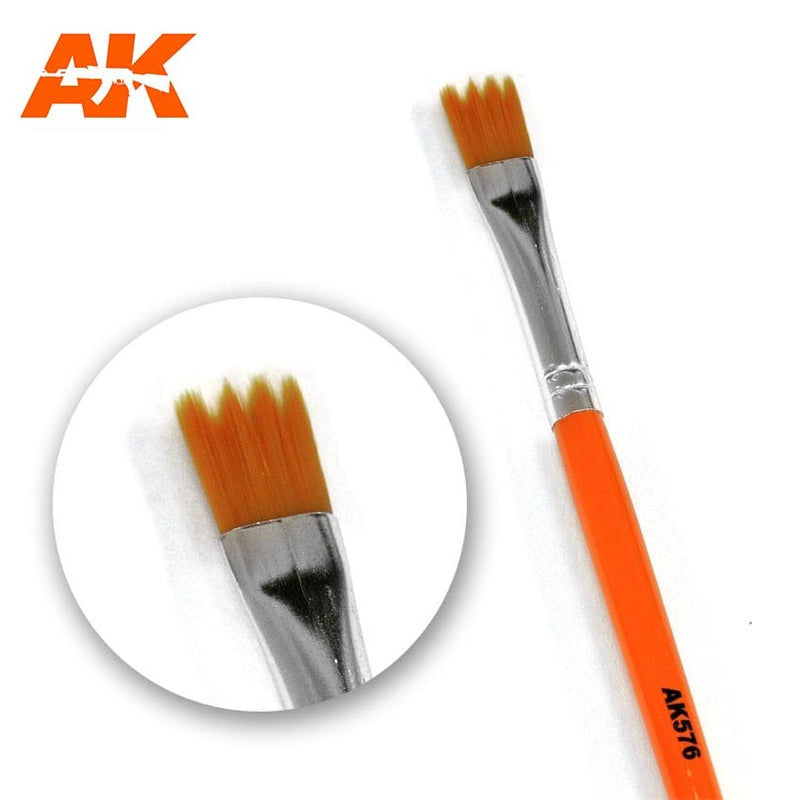 AK576 Saw Shape Weathering Brush