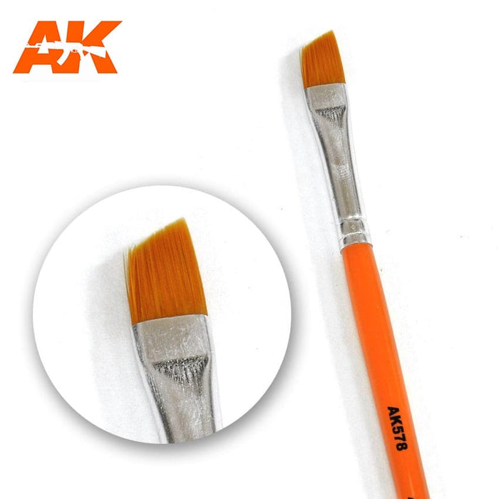 AK578 Diagonal Weathering Brush