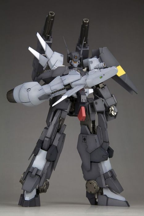 Frame Arms -#10 NSG-25Y Strauss