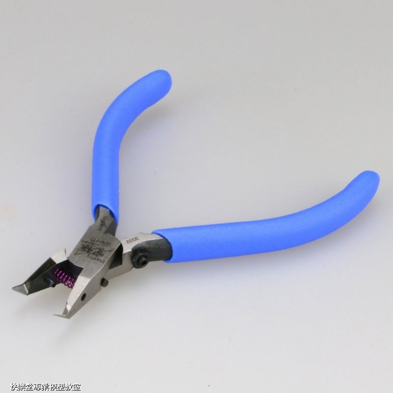 GodHand - Edge Nipper [45 Degree Angle]