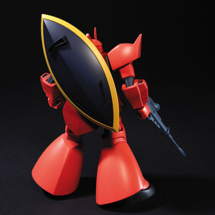 HGUC #070 Char's Gelgoog 1/144