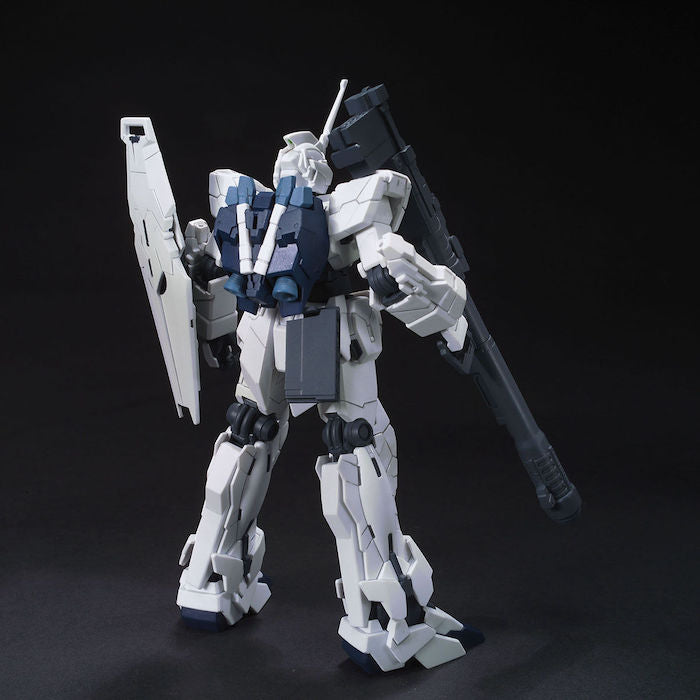 HGUC 101 RX-0 Unicorn Gundam (Unicorn Mode) 1/144