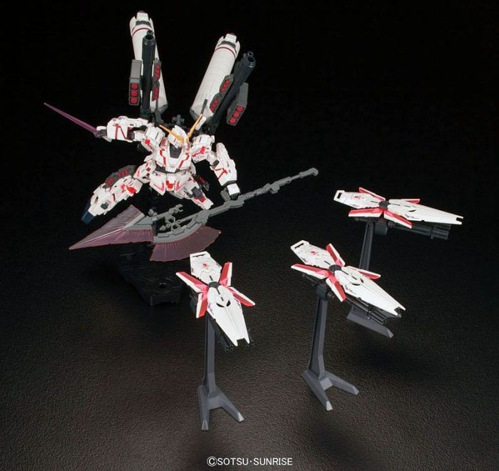 HGUC 199 Full Armor Unicorn Gundam (Destory Mode/Red Color Ver.) 1/144