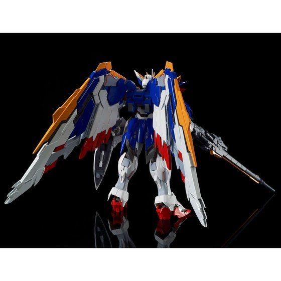 High-Resolution Model Gundam Wing EW 1/100