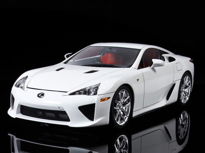 Lexus LFA 1/24 — Panda Hobby