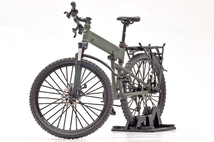 Little Armory LM003 Montage Paratrooper 1/12