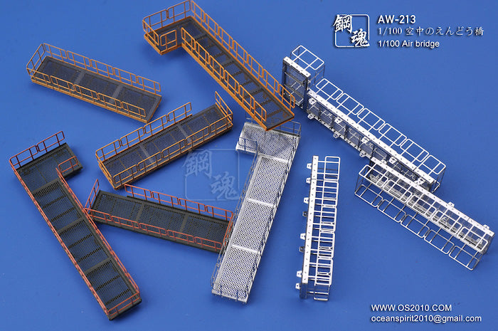 MAD - AW213 PE Air Bridge 1/100