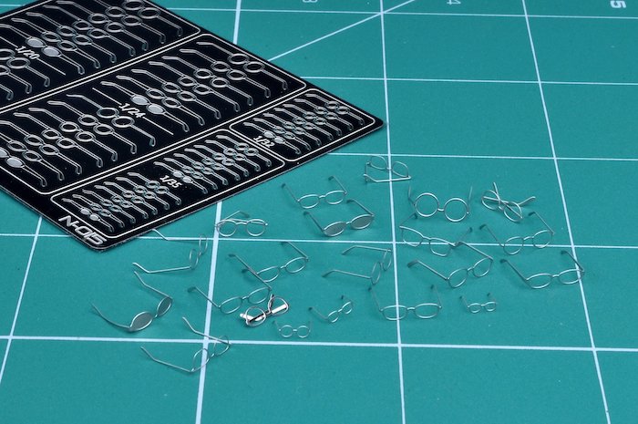 MAD - N015 Glass Frames Photo Etching Parts (Small)