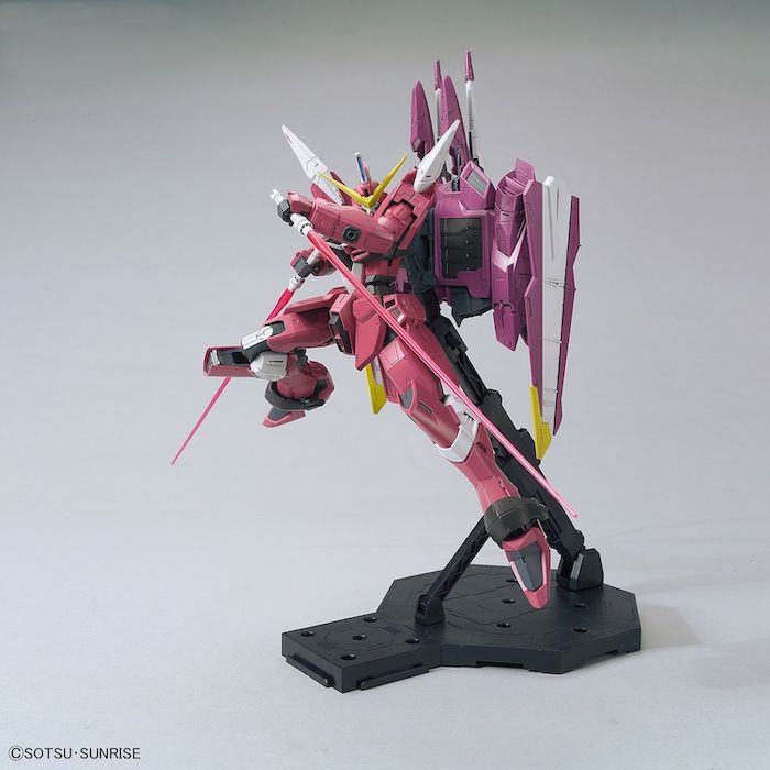MG Justice Gundam 1/100 — Panda Hobby
