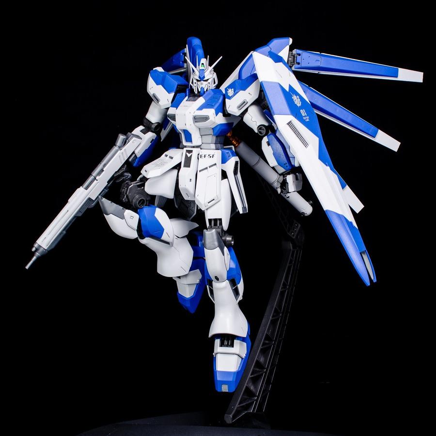 MG RX-93-v2 Hi Nu Gundam 1/100 — Panda Hobby
