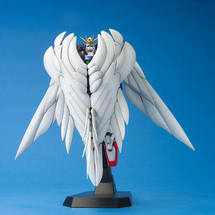 MG Wing Gundam Zero Custom 1/100 — Panda Hobby