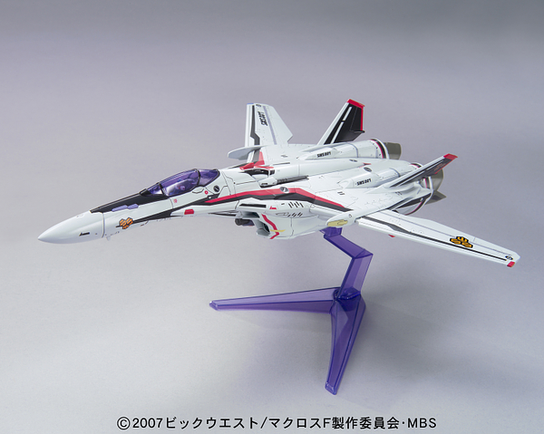Macross Frontier VF-25F Messiah Valkyrie Alto 1/100
