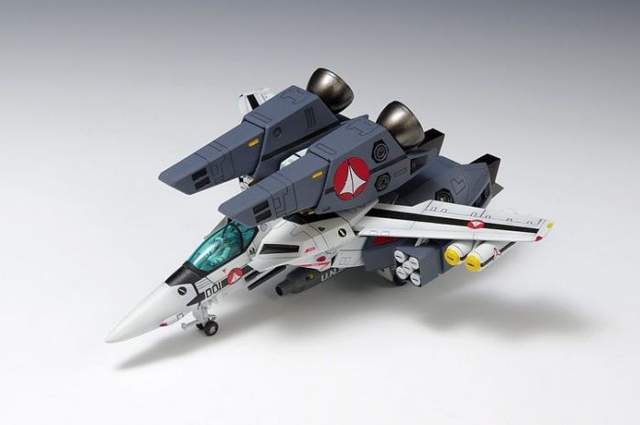 Macross VF-1S Super Valkyrie (Roy Focker) 1/100