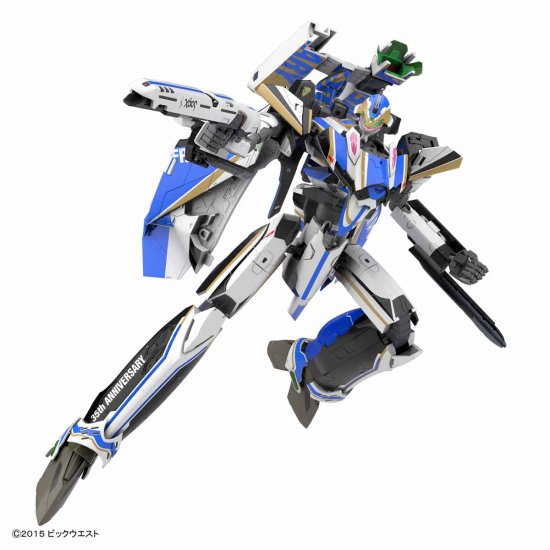 Macross Delta - VF-31J Siegfried 35th Anniversary Color 1/72