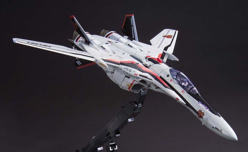 Macross Frontier - VF-25F Messiah Valkyrie Alto Custom 1/72