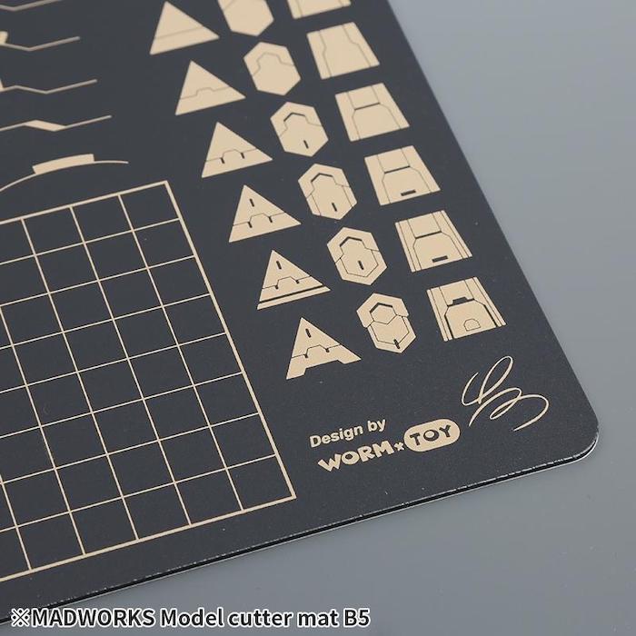 MAD - MH-05 Cutting Mat B5