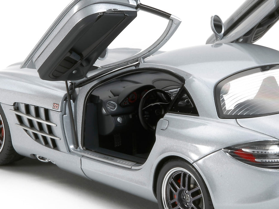 Mercedes Benz SLR722 1/24