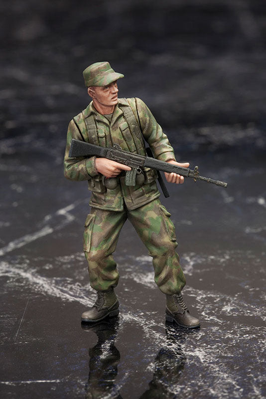 Metal Gear Solid V - Metal Gear Solid Ground Zero Set Model Kit 1/35