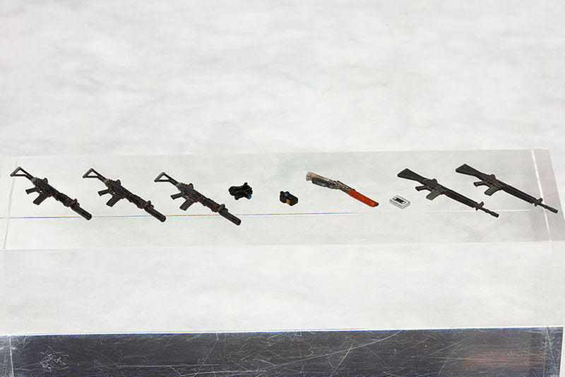 Metal Gear Solid V - Metal Gear Solid Ground Zero Set Model Kit 1/35