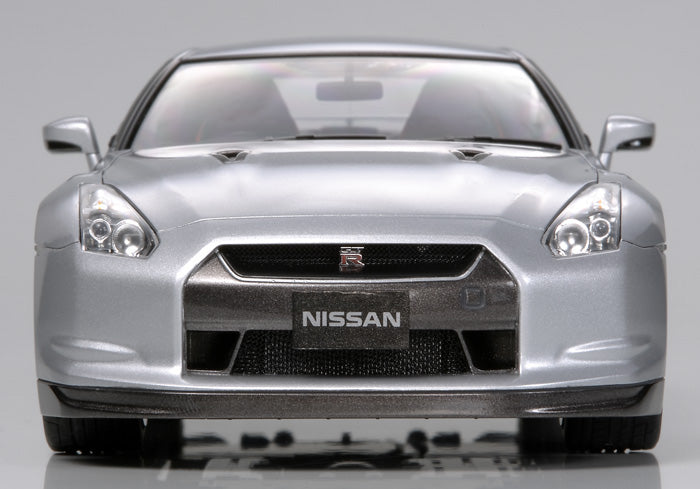 Nissan GT-R 1/24