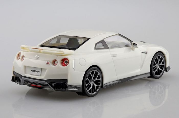 The Snap Kit - Nissan GT-R (Bririant White Pearl) 1/32