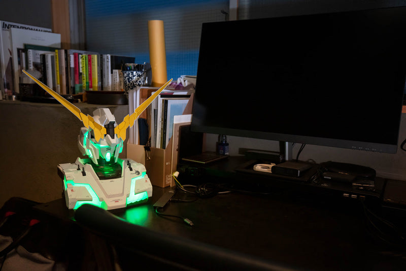 Real Experience Model RX-0 Unicorn Gundam (Auto-Trans Edition)
