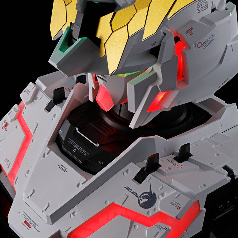 Real Experience Model RX-0 Unicorn Gundam (Auto-Trans Edition)