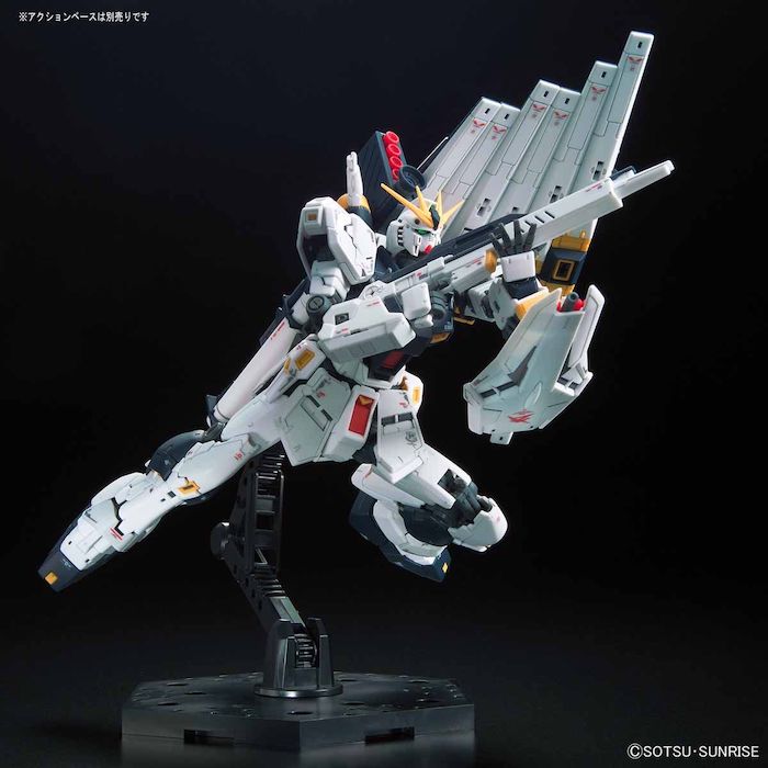 RG #032 Nu Gundam 1/144