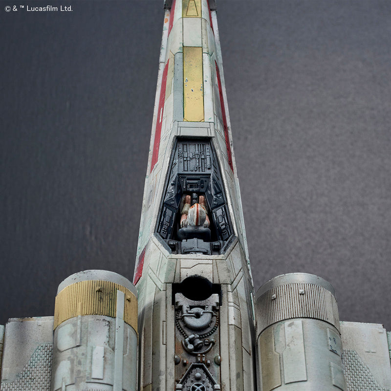 SW - X-Wing Starfighter Red5 (Star Wars:The Rise Of Skywalker) 1/72