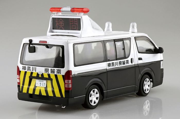 TOYOTA TRH200V HIACE '07 1/24