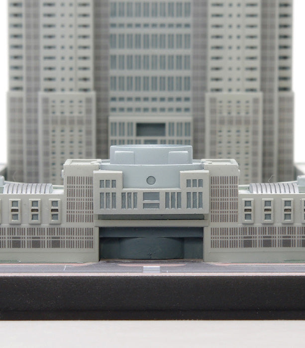 Tokyo Metropolitan Government Office 1/2000