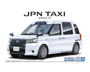 Toyota NTP10 Japan Taxi '17 Super White 1/24