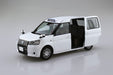 Toyota NTP10 Japan Taxi '17 Super White 1/24