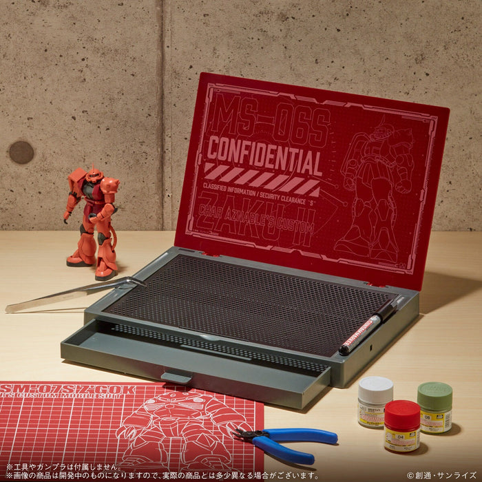 Workstation Mobile Suit Gundam Char Aznable